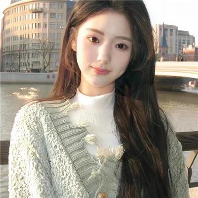 我城；她乡